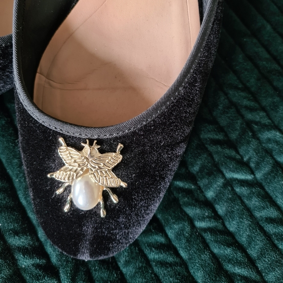 Zara Pearl Beetle Velvet shoes - Picture 2 of 4